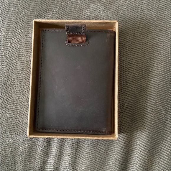 Serman Brands Blocking Wallet - Picture 8 of 8